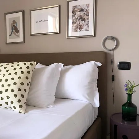 Attico Ellen Terrazza Con Vista Lägenhet *