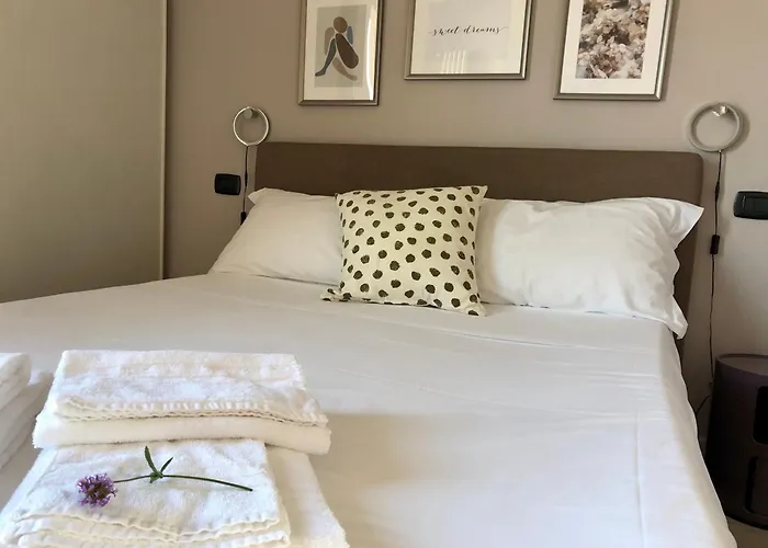 Attico Ellen Terrazza Con Vista Apartmán